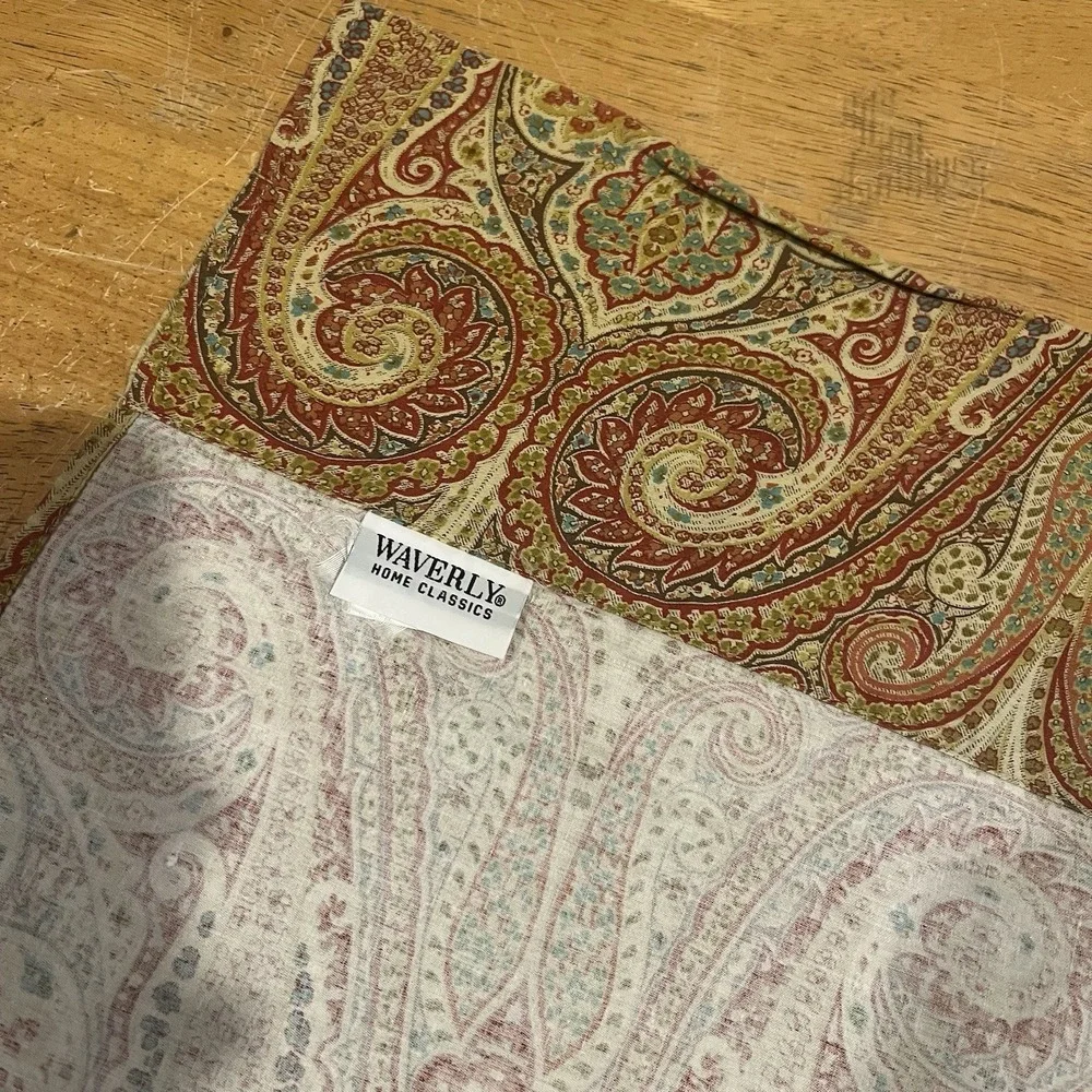 Waverly Home‎ Classics Swept Away Valance Pointed Yellow Paisley 50x20